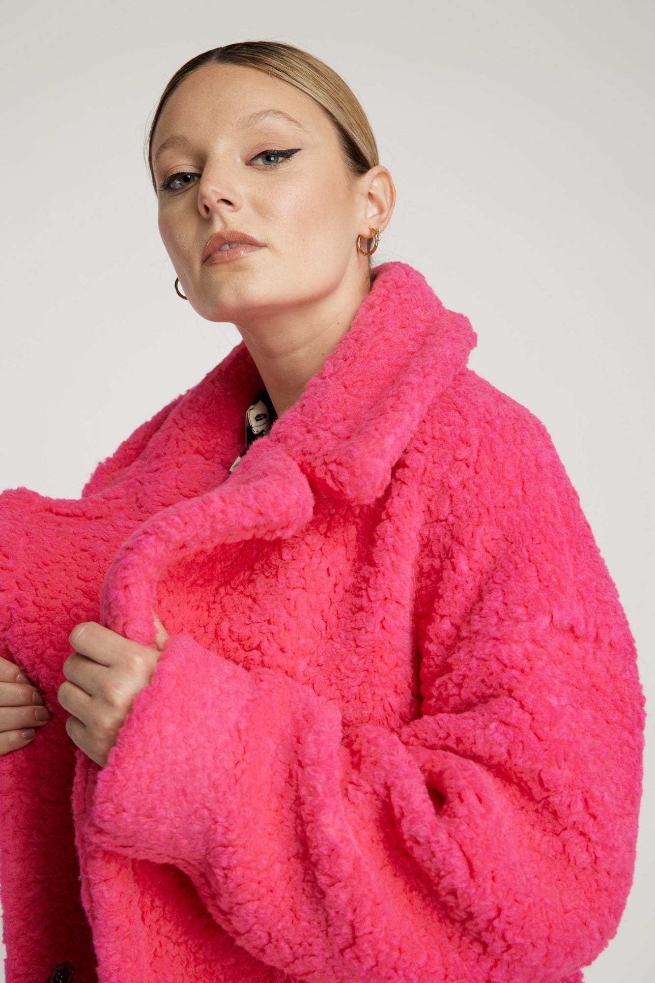 Abrigo Fucsia Leidiró