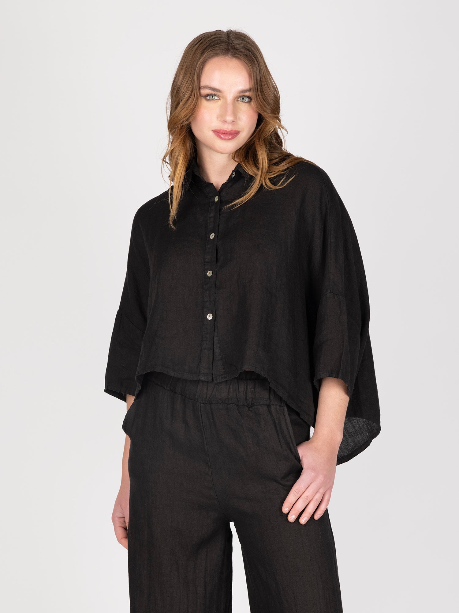 Blusa Lino Negro Leidiro