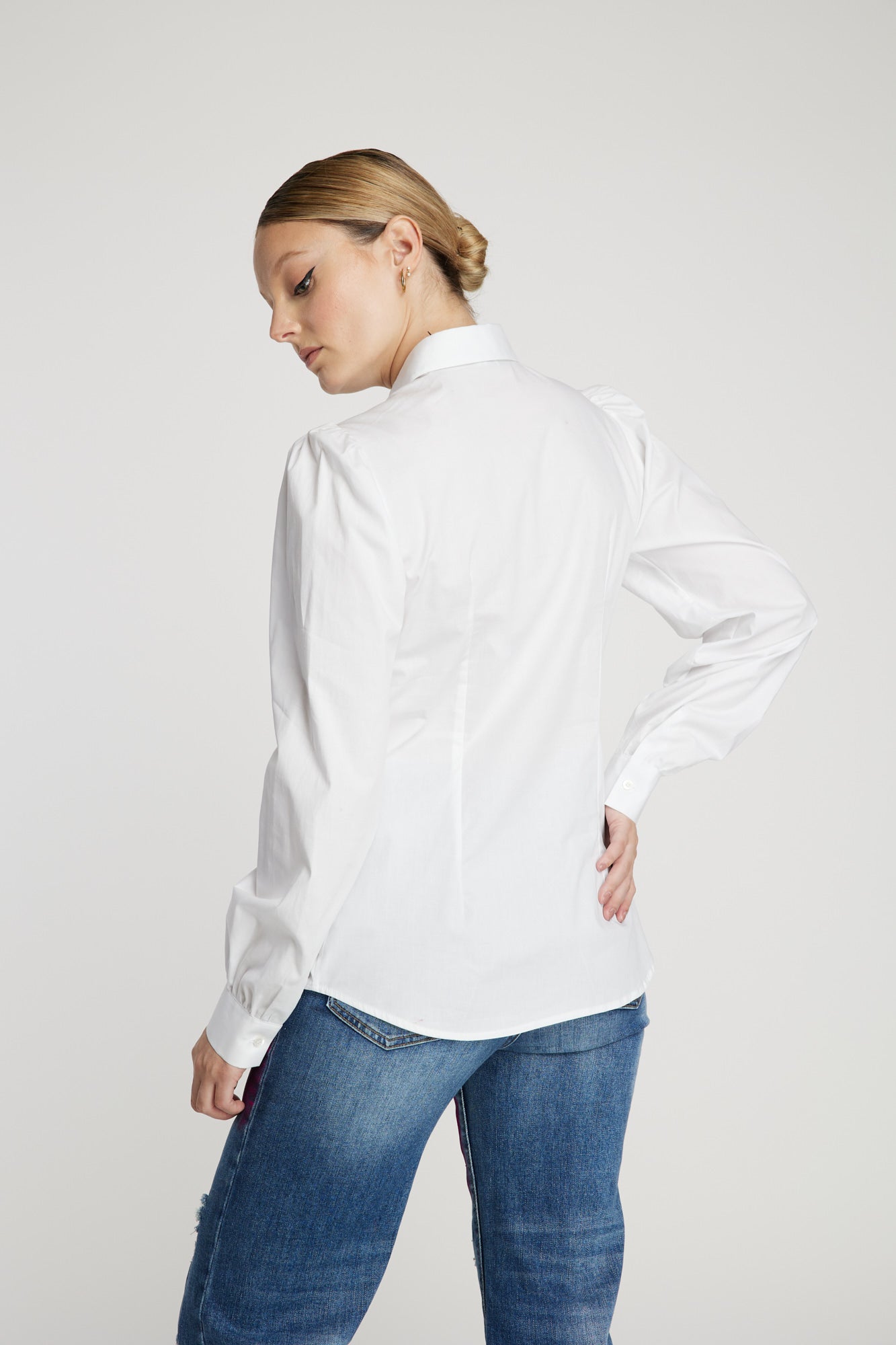 Blusa blanca Leidiró