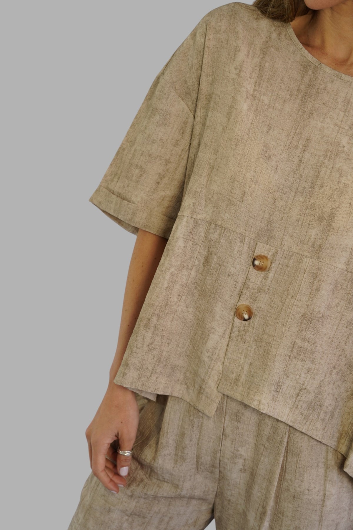 Blusa Vittoria Beige Leidiró