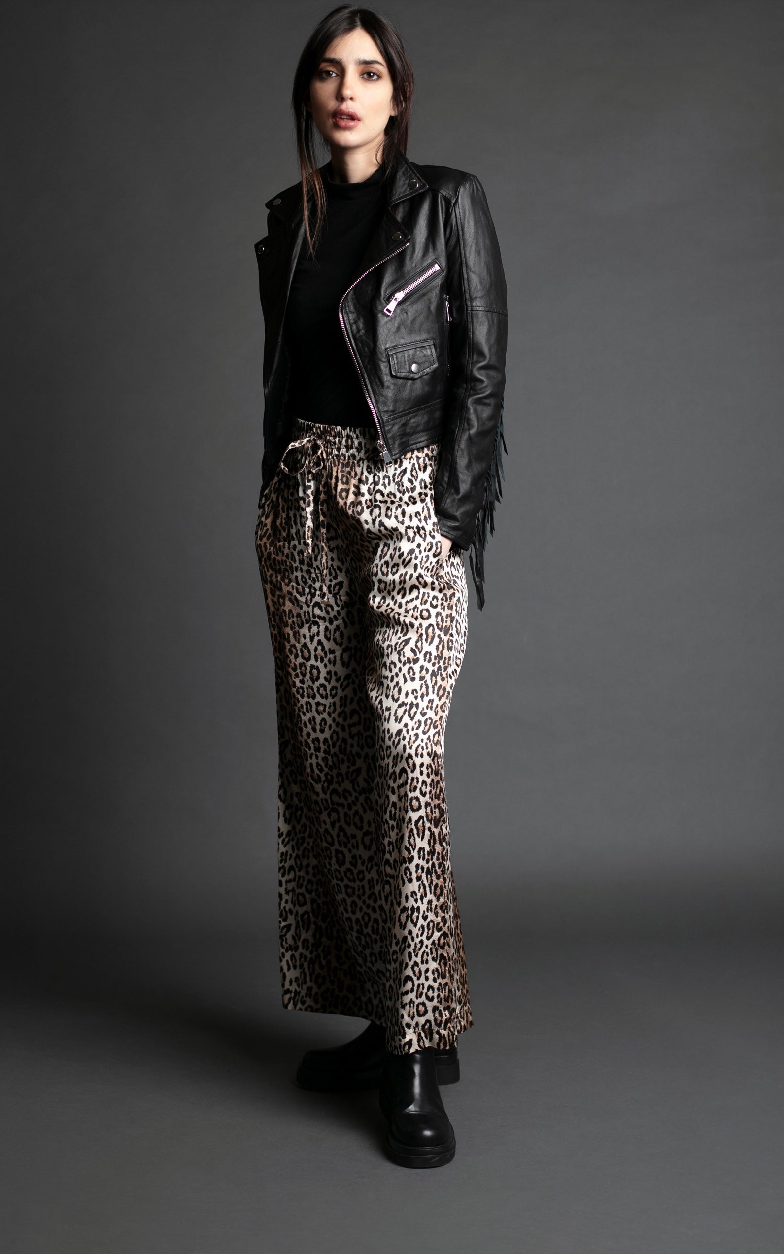 CHAQUETA STEFANIA NEGRO