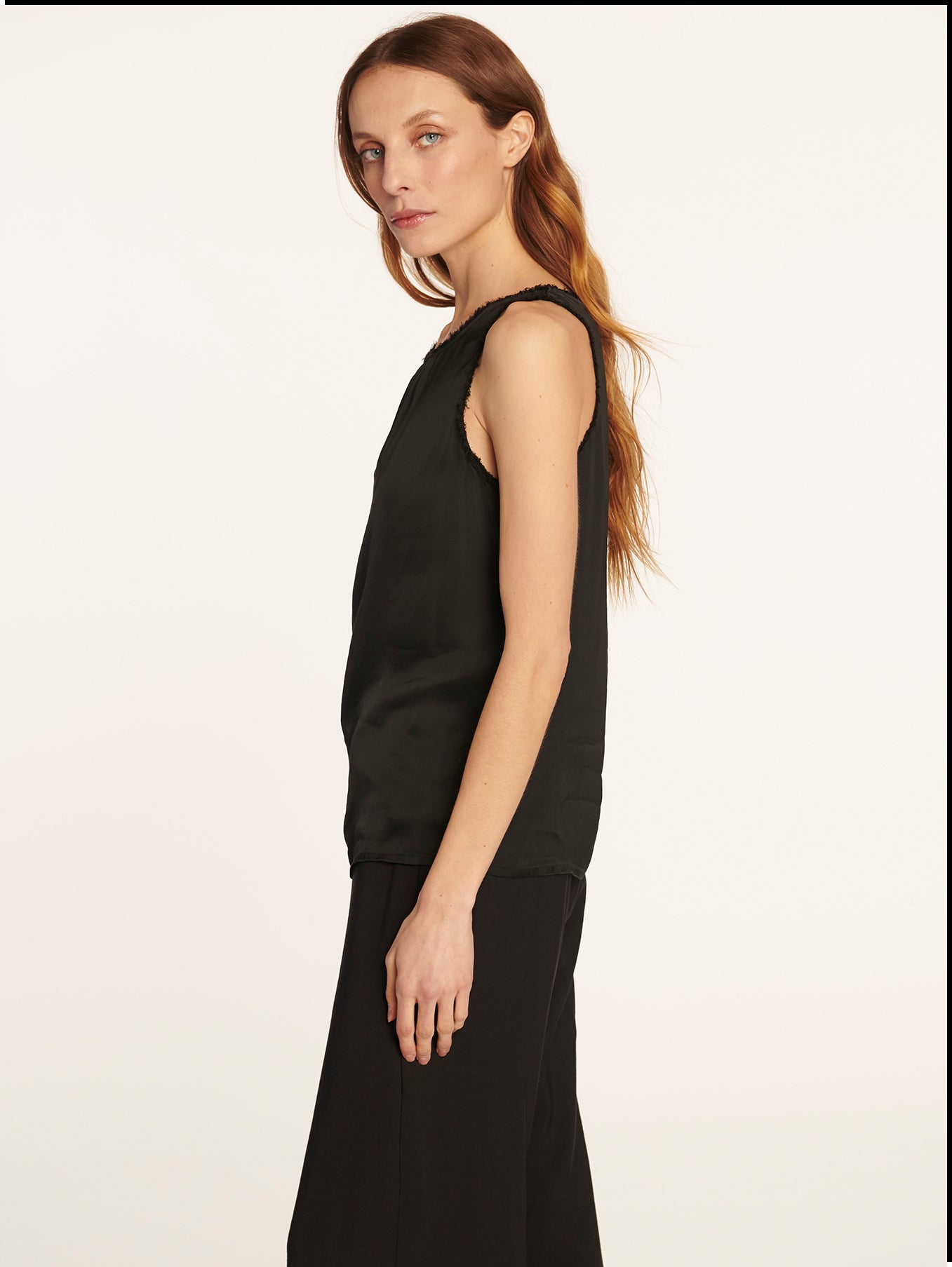 Top Alda Negro Leidiró