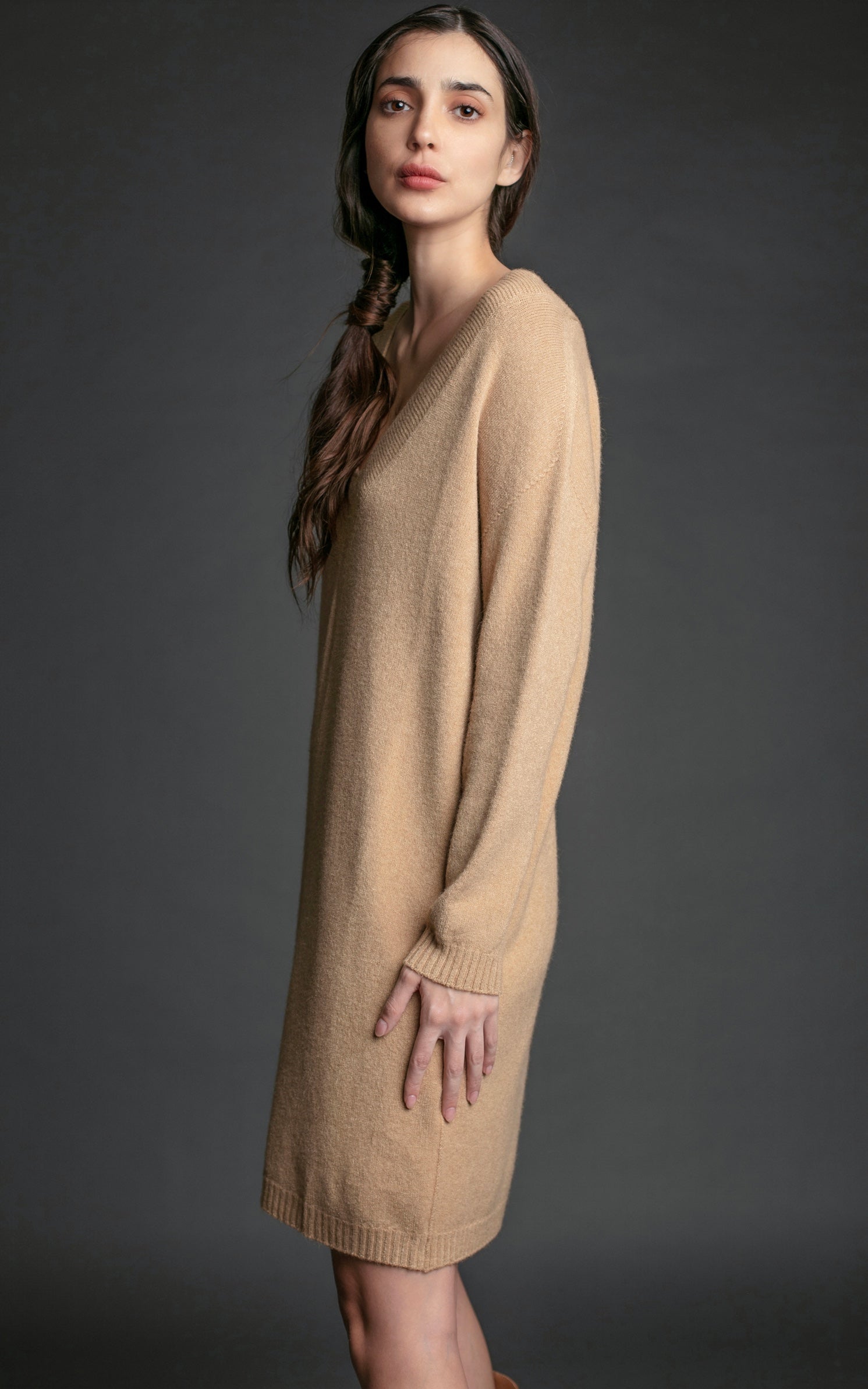 VESTIDO LUCREZIA ALMENDRA