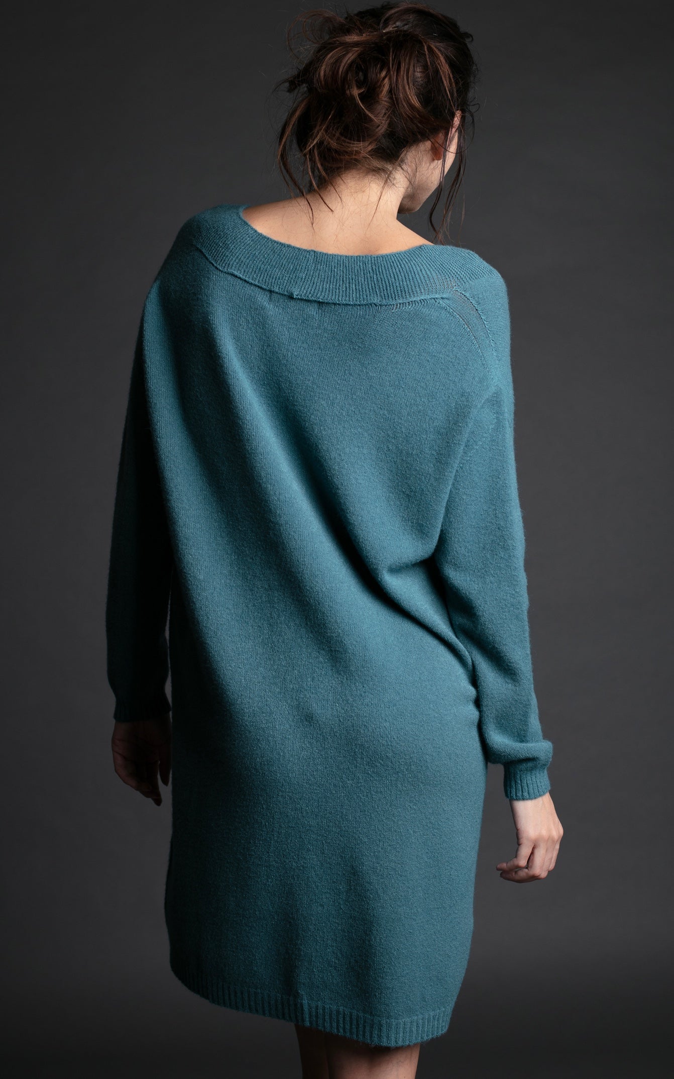 VESTIDO LUCREZIA PETROLEO