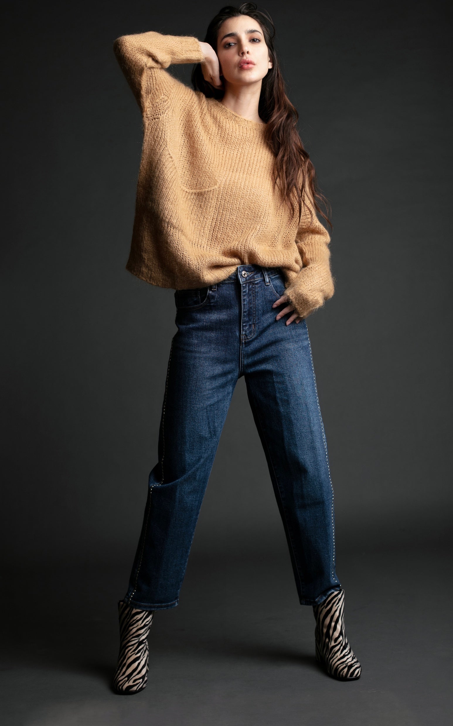 SWEATER ROSALBA ALMENDRA