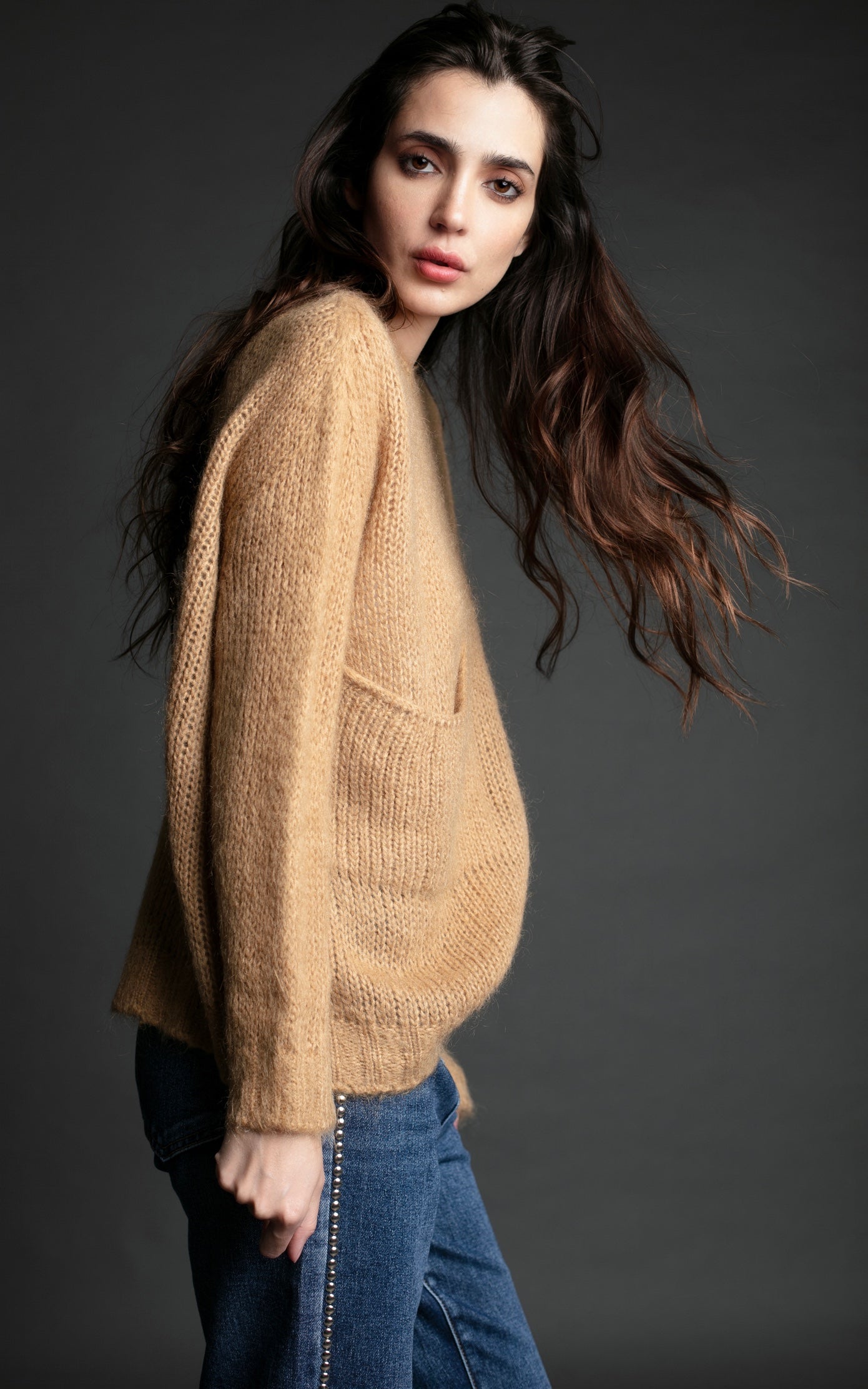 SWEATER ROSALBA ALMENDRA