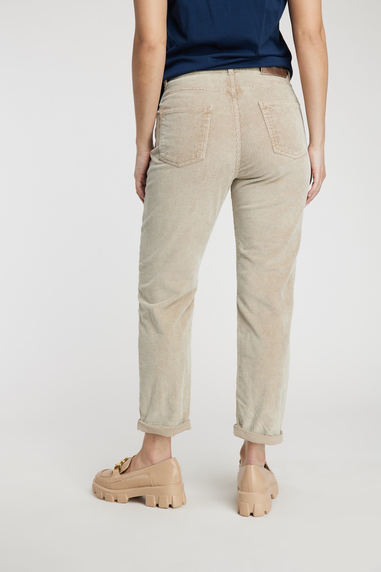 Pantalón beige Leidiró