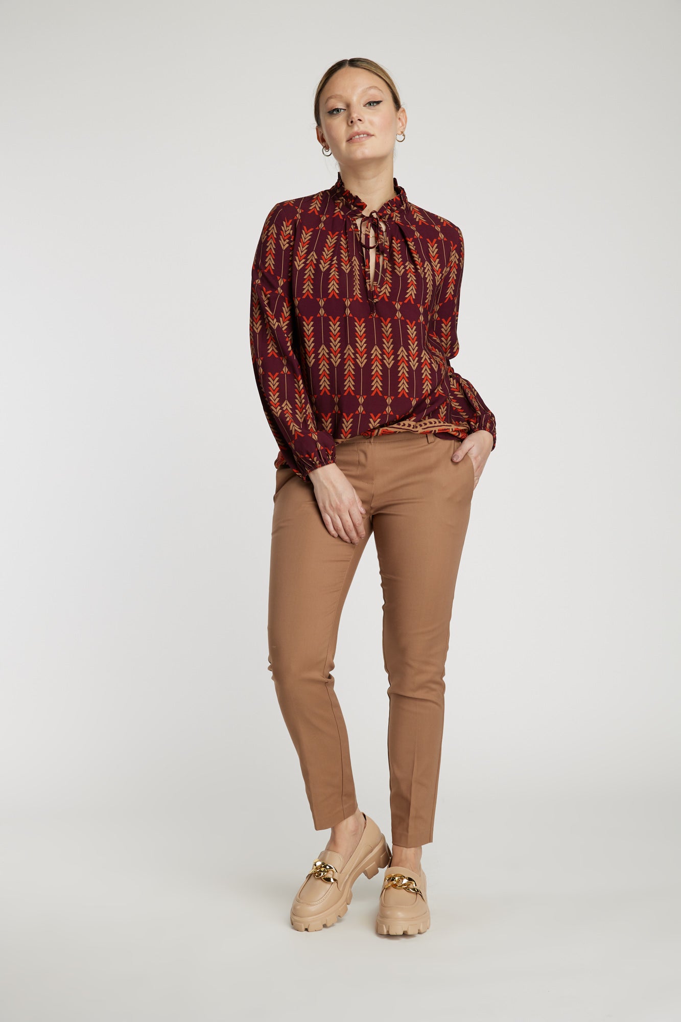 Pantalón camel Leidiró