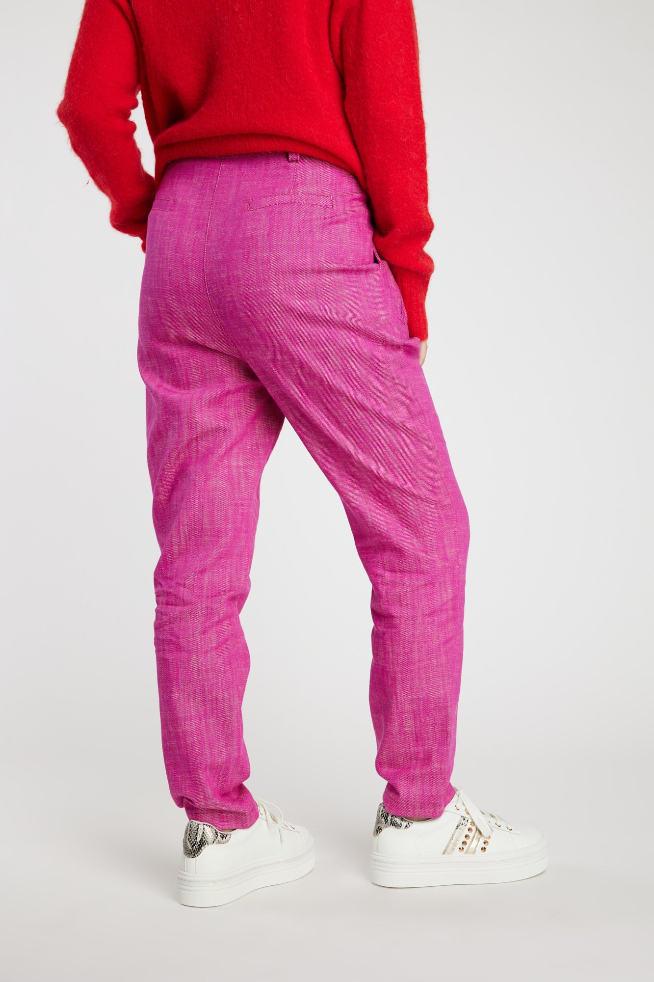 Pantalón fucsia Leidiró