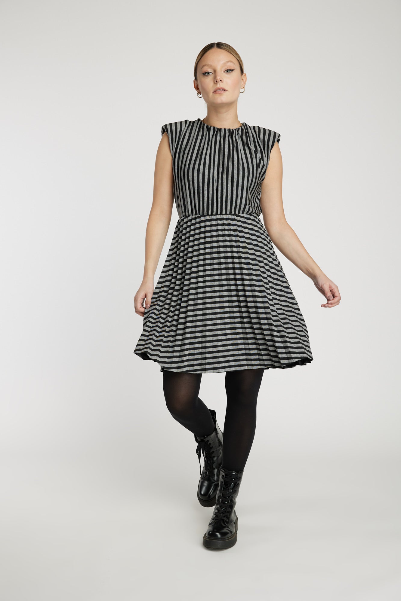 Vestido negro Leidiró