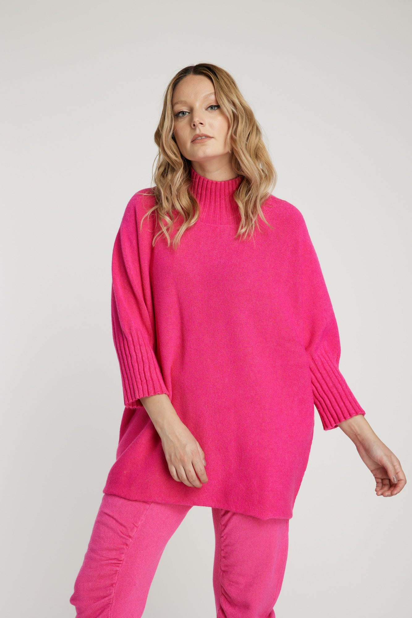 SWEATER MAGENTA LEIDIRÓ