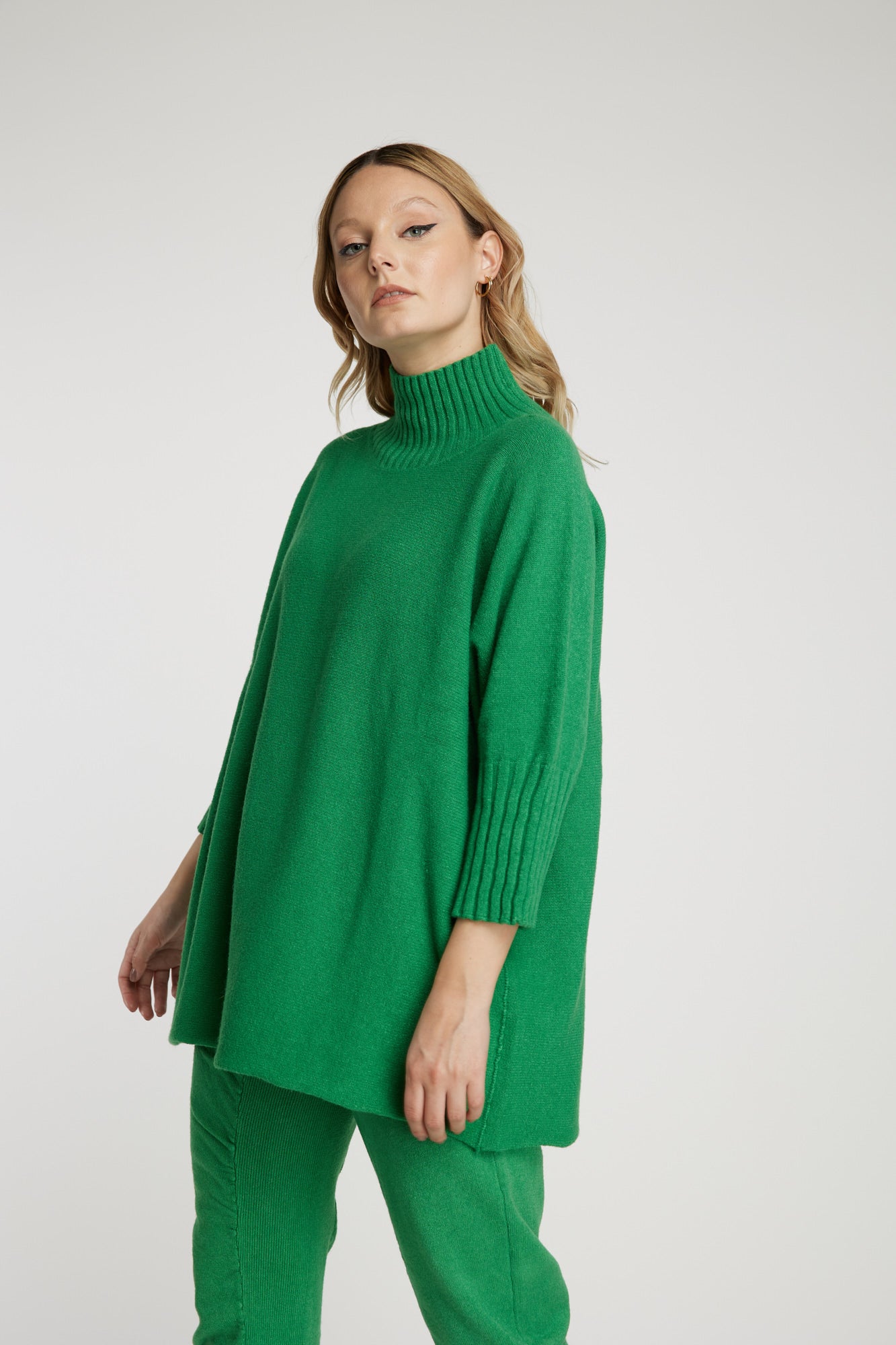 SWEATER VERDE PRATO LEIDIRÓ