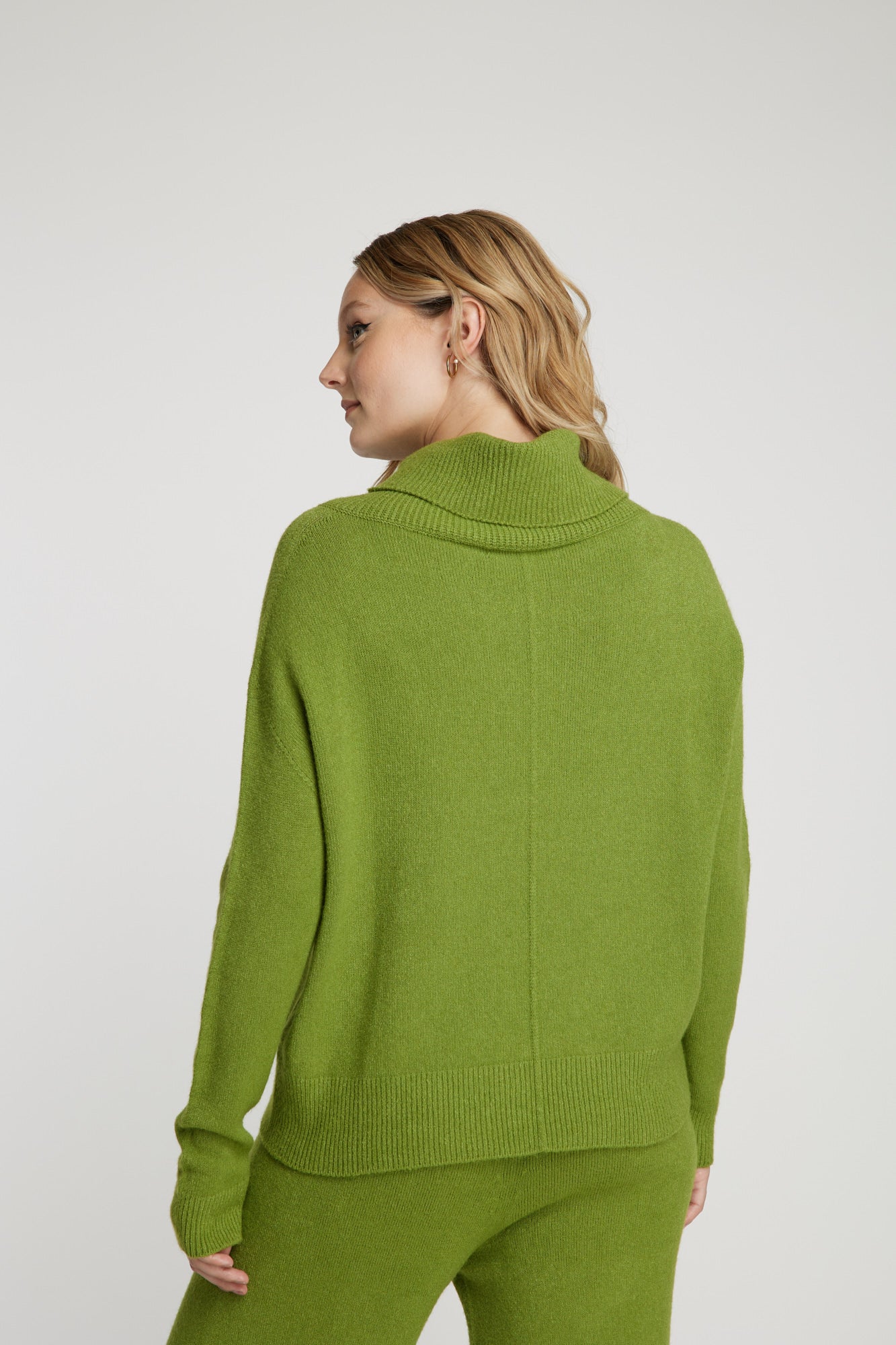 SWEATER TURCHESE LEIDIRÓ