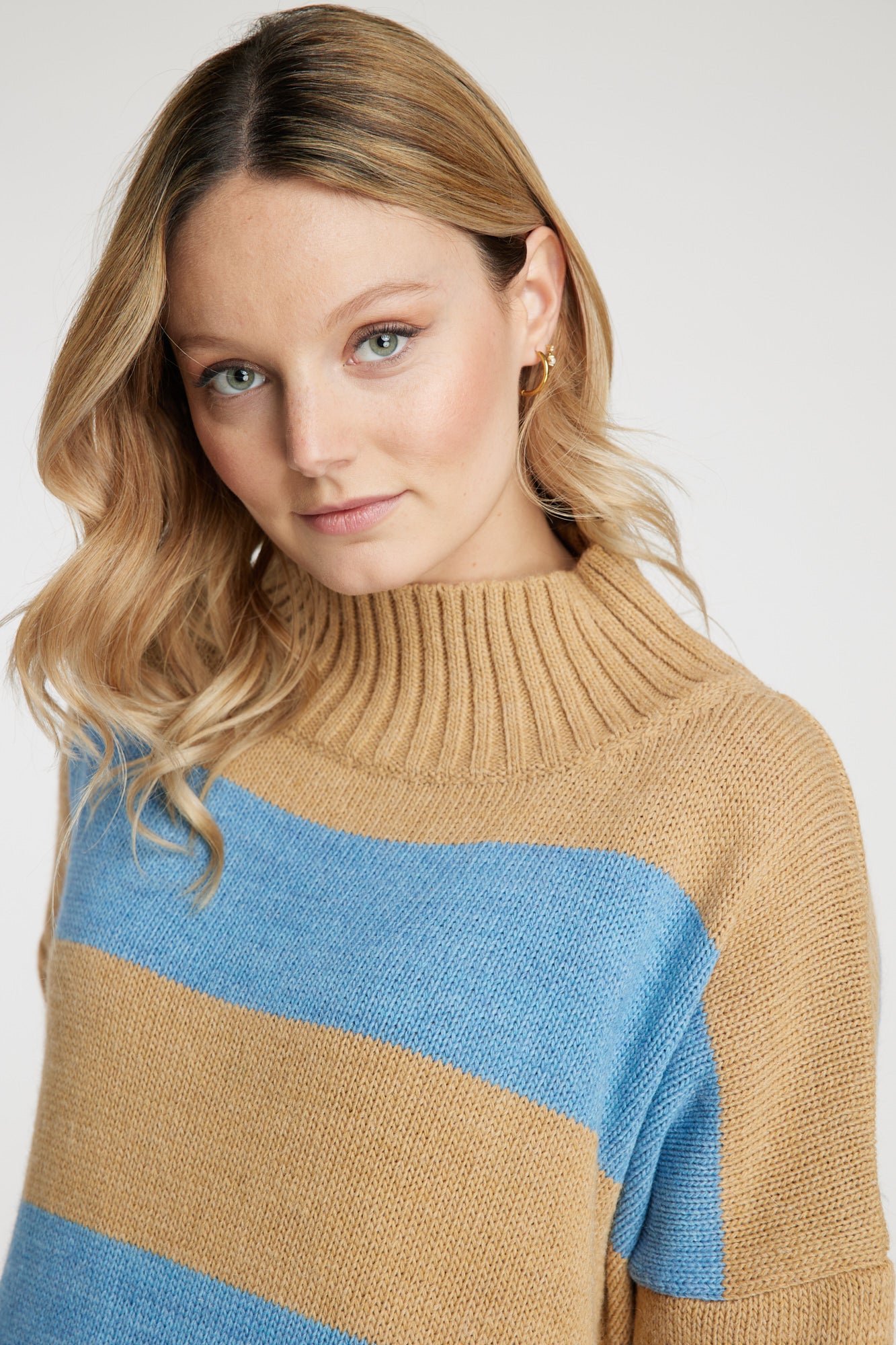 Sweater camel Leidiró