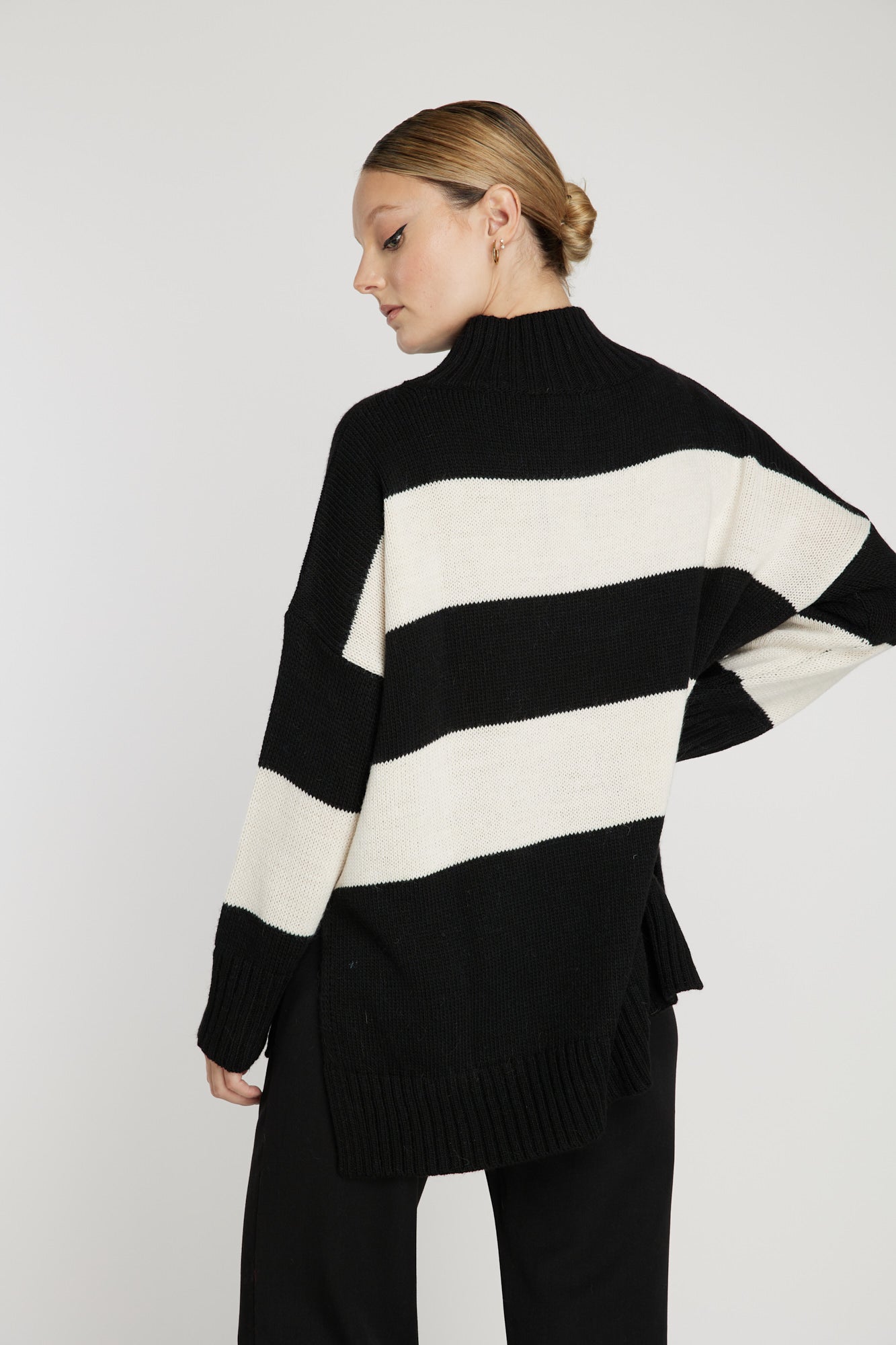 Sweater negro Leidiró