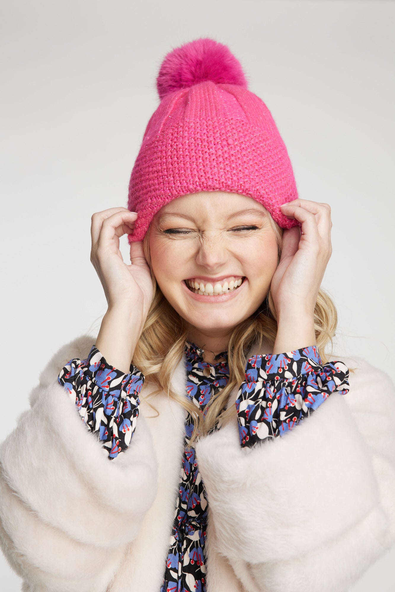 GORRO VIOLA LEIDIRÓ