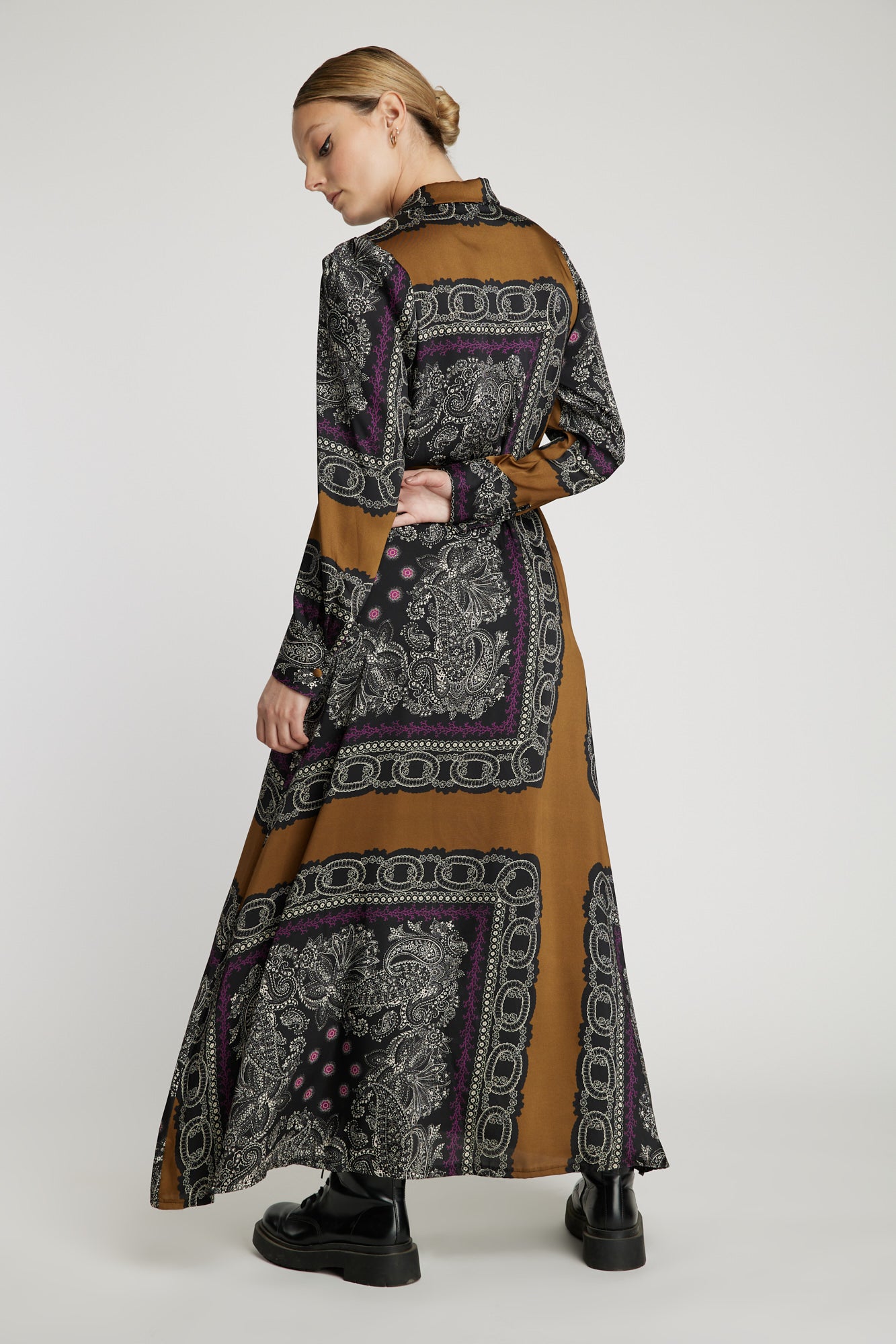 Vestido fantasía Leidiró