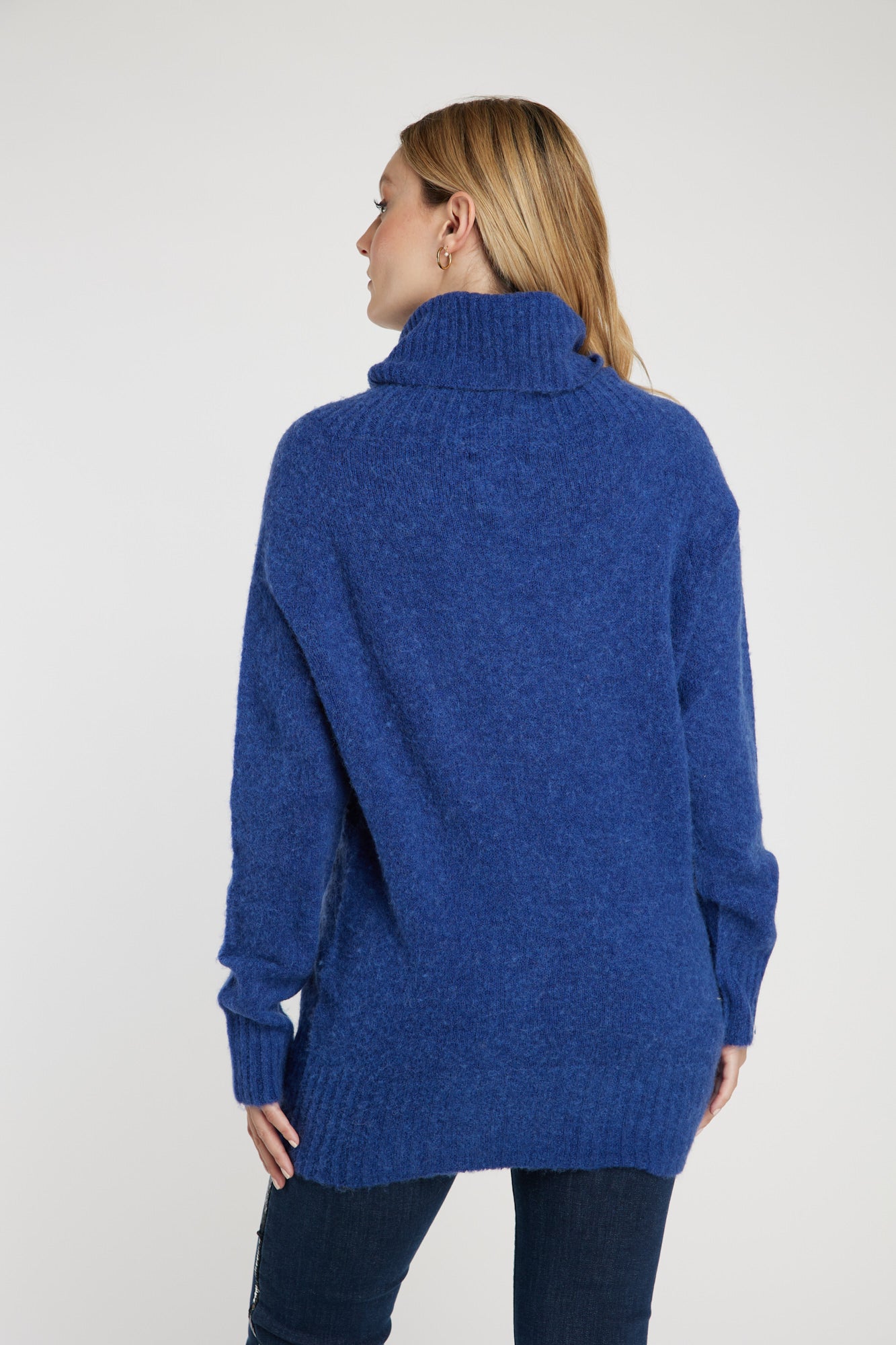 Sweater reale Leidiró