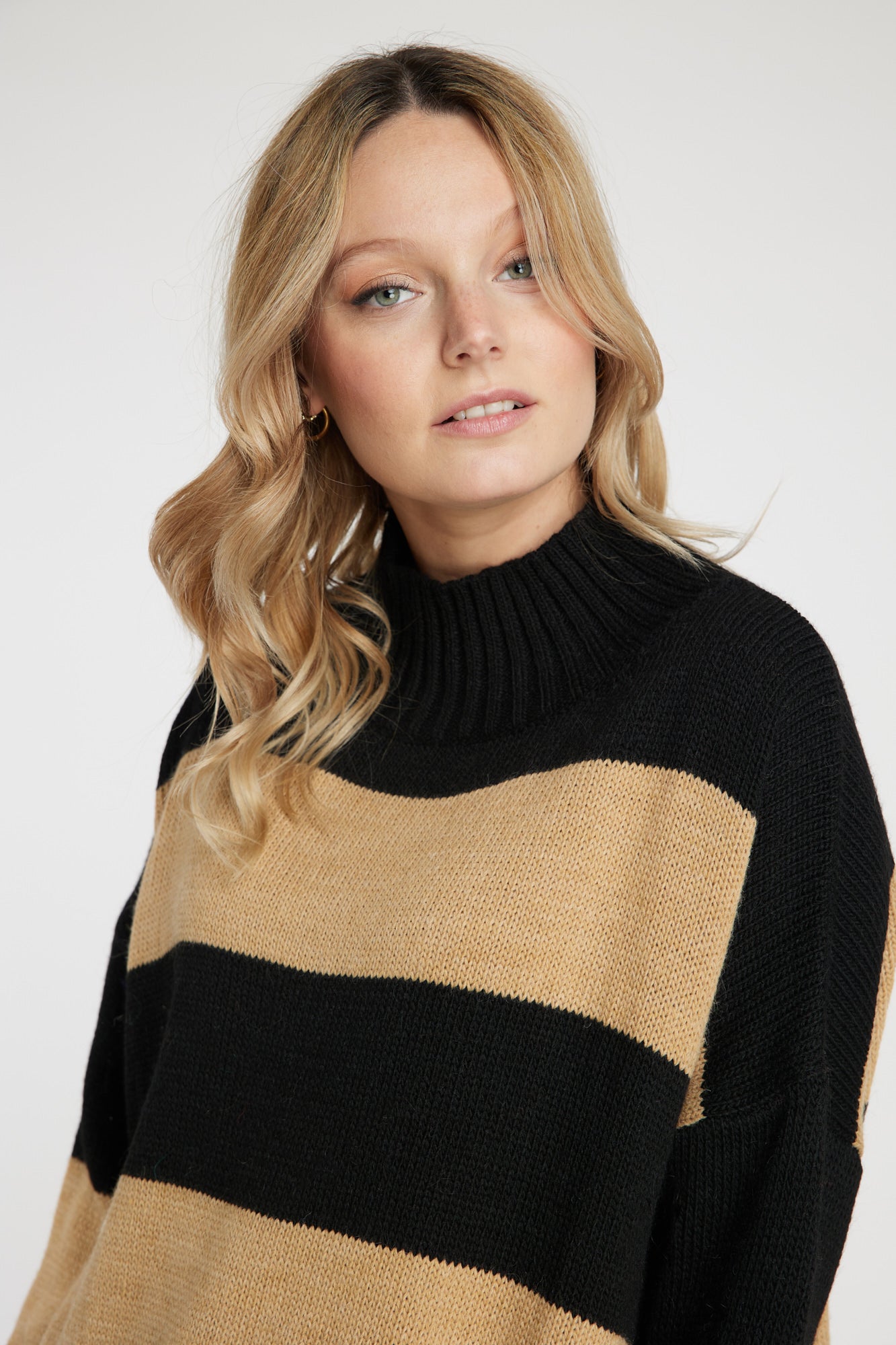 Sweater nero Leidiró