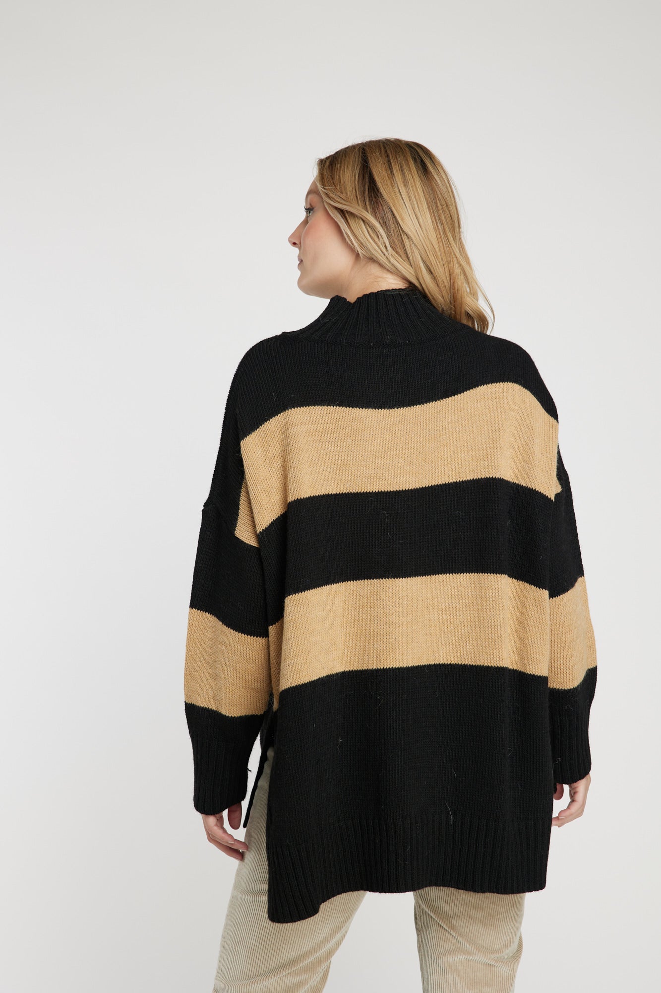 Sweater nero Leidiró