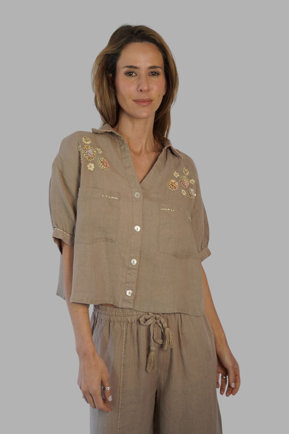 Blusa Andrea Taupe Leidiró