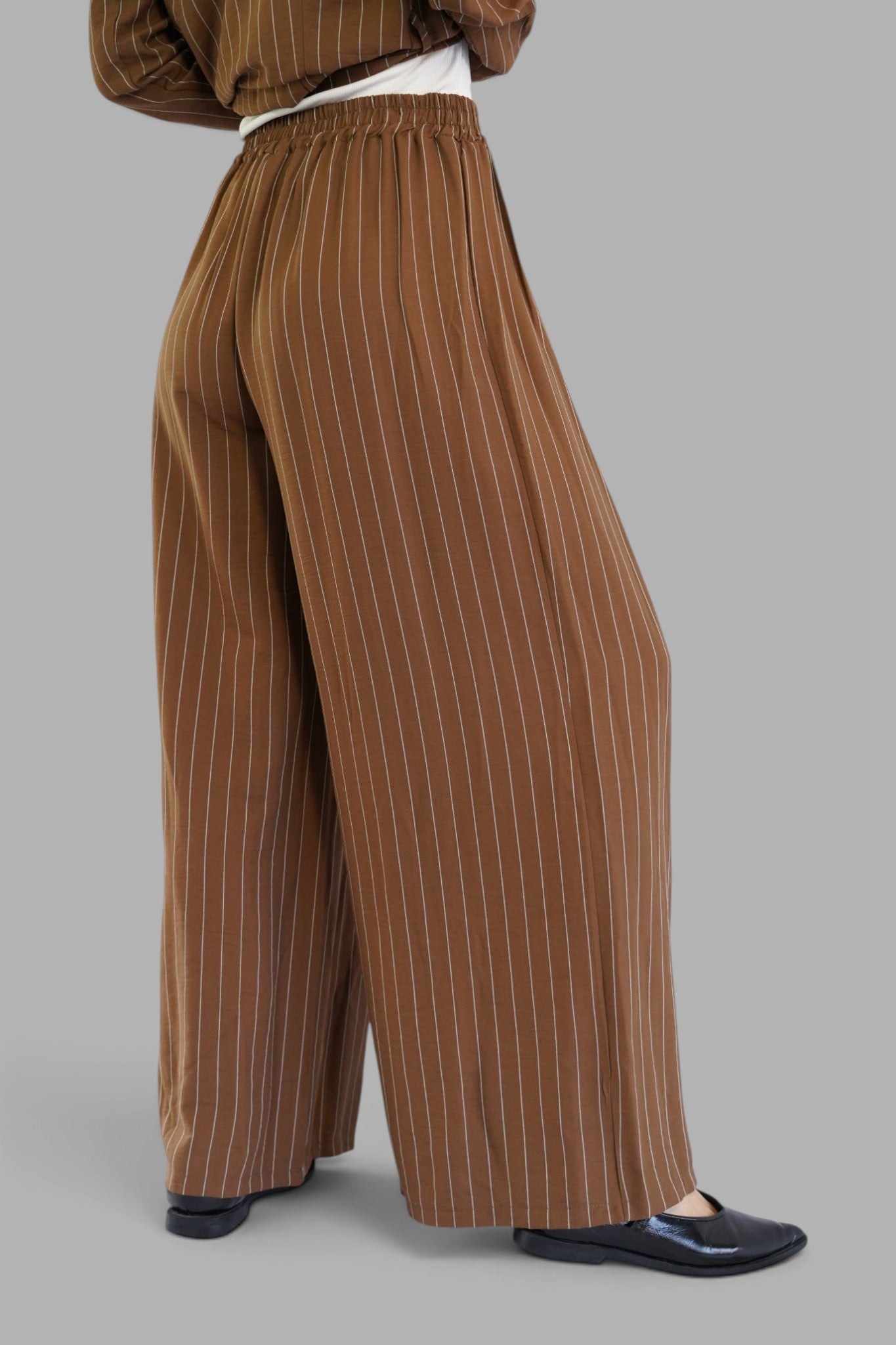 Pantalón Caterina Capuccino Leidiró