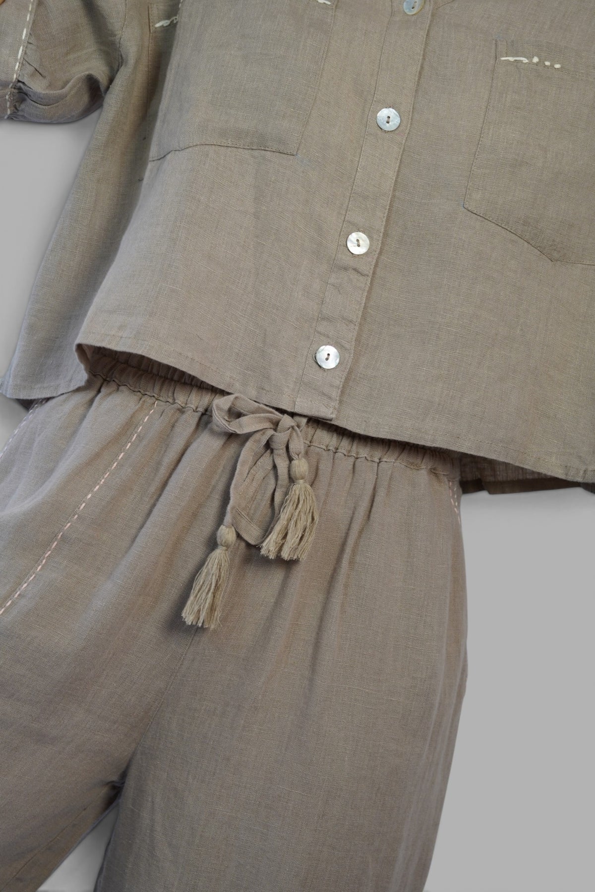 Pantalón Emilia Taupe Leidiró