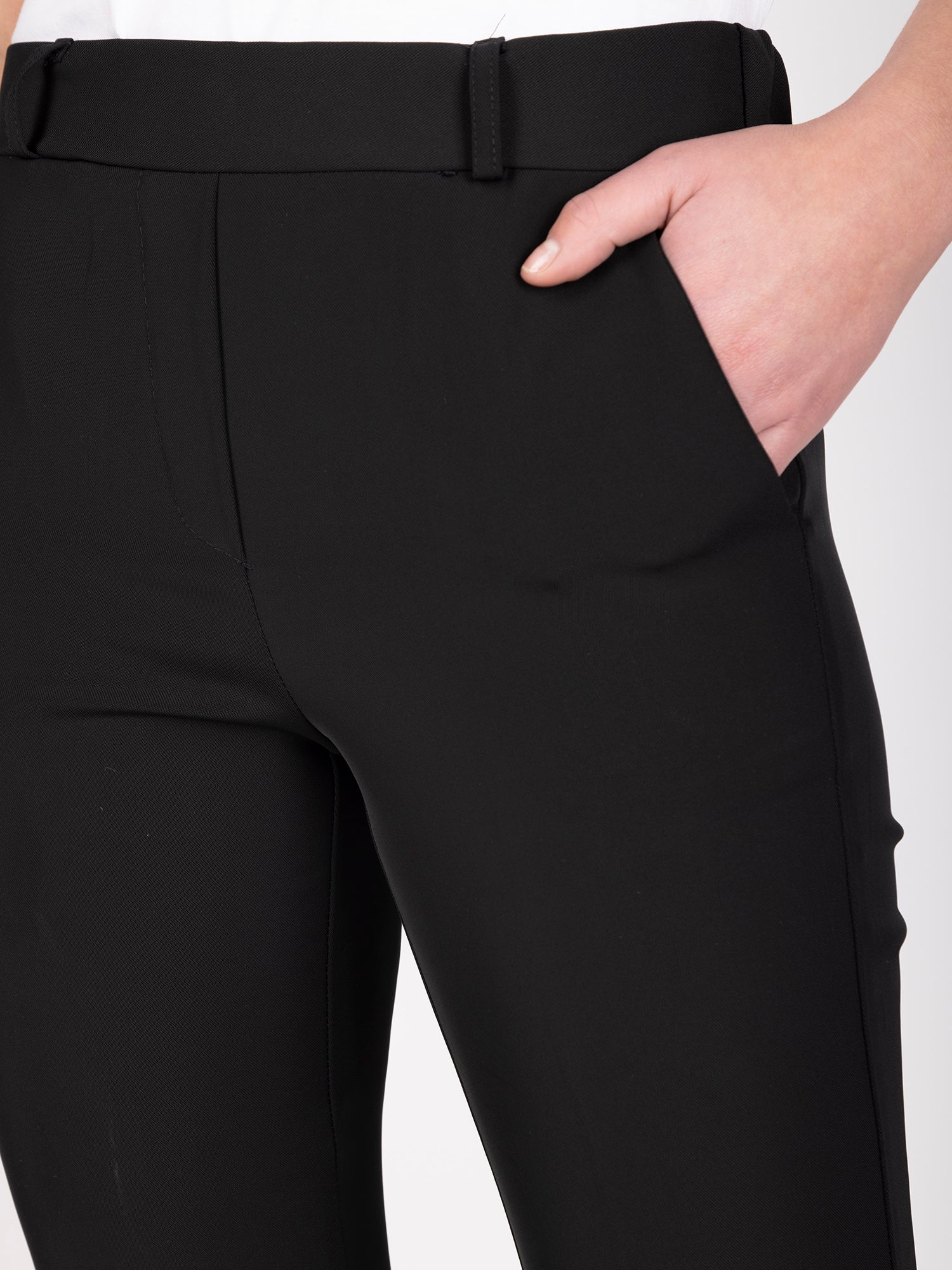 Pantalon Negro Leidiro