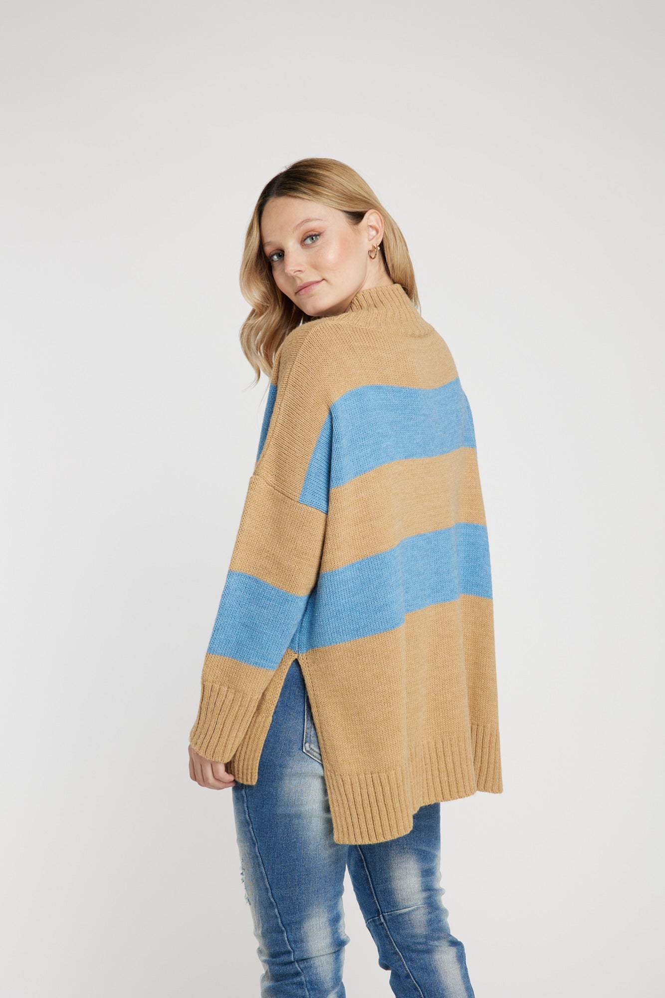 Sweater camel Leidiró
