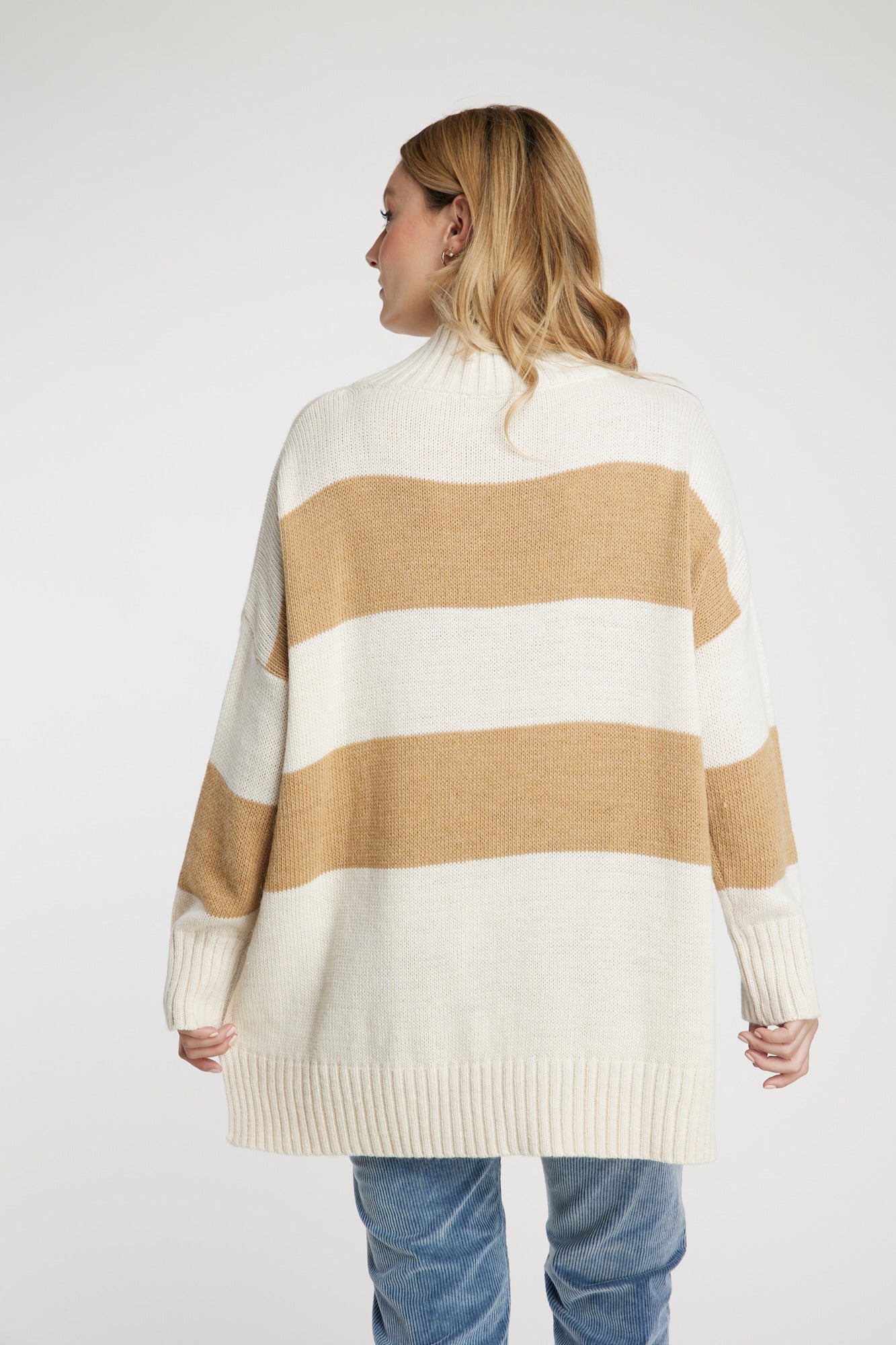 Sweater crudo Leidiró