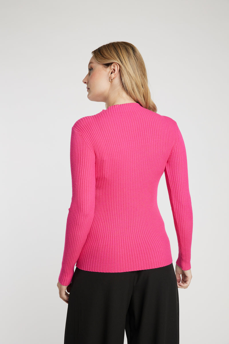 Polera fucsia Leidiró